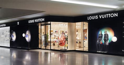 louis vuitton gardens mall|louis vuitton stores near me.